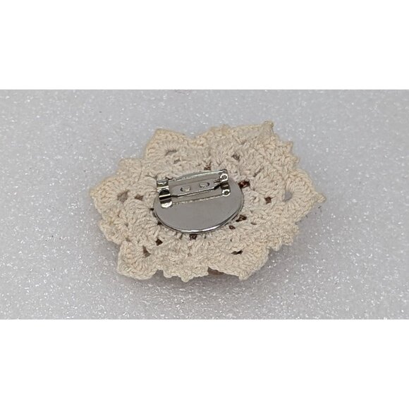 Vintage Handmade Crochet Flower Brooch With Black Center 3" Diameter - Picture 4 of 4